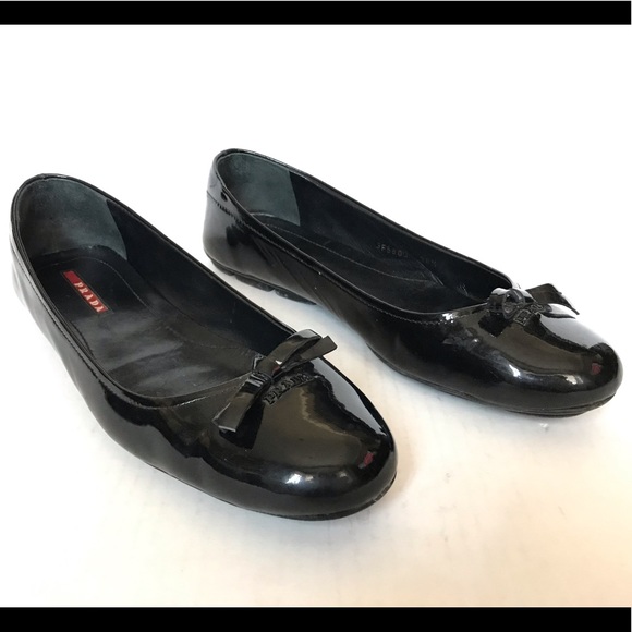 Prada Shoes - Prada Calzature Donna Black Patent Flats w/ Bow